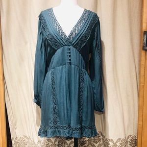 American eagle emerald green long sleeve romper